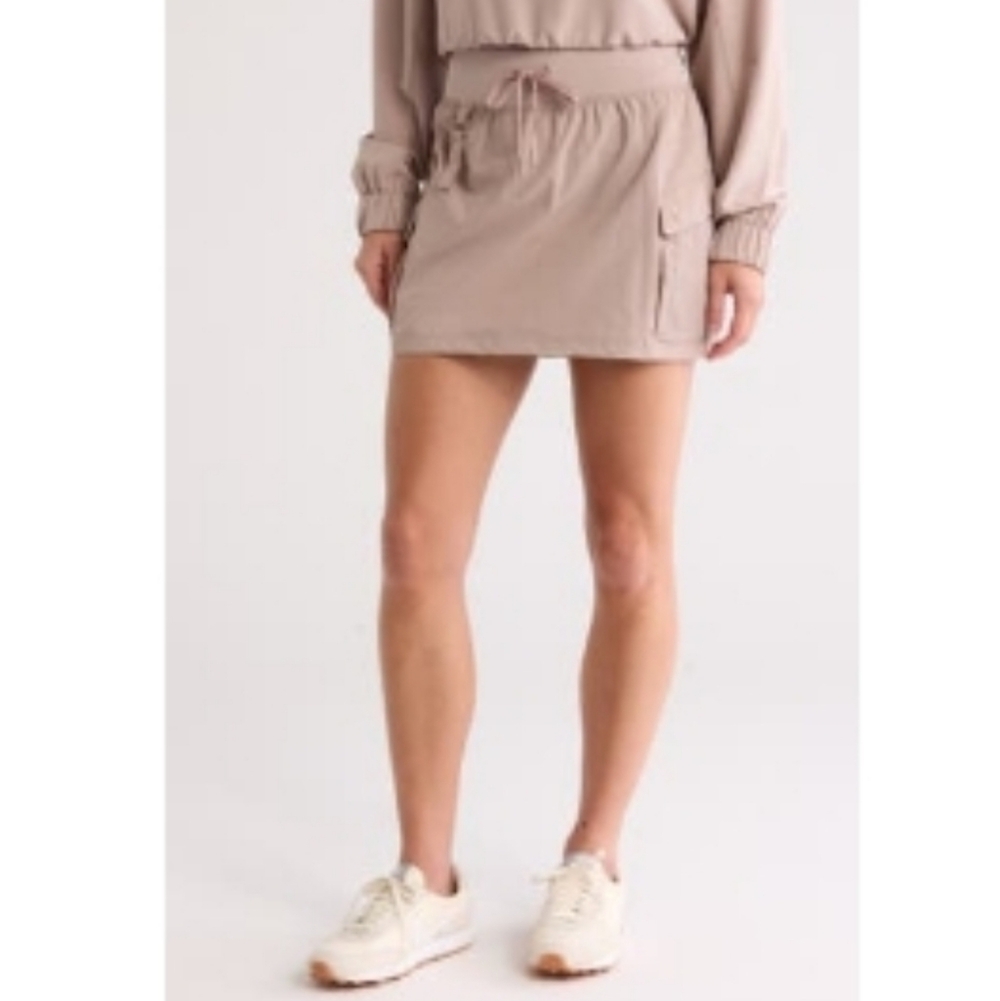 90 Degrees Women's Beige Mini Skort Soze Small